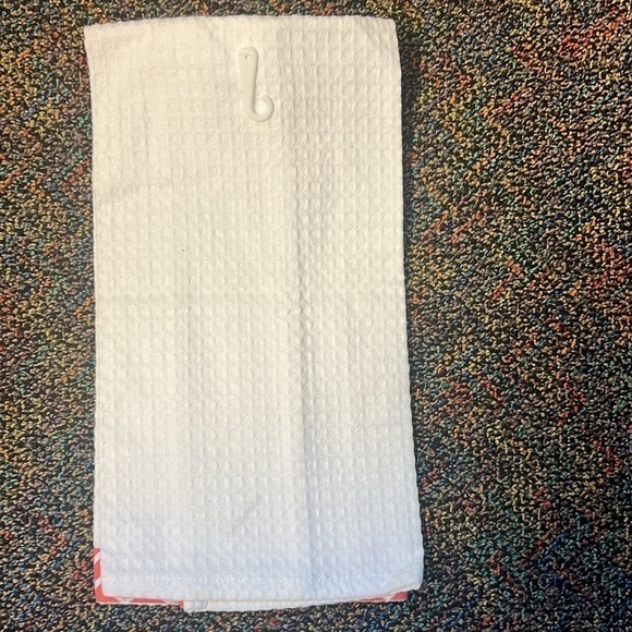 Embroidered Waffle Towel. White Towel with a Turtle & “Unwind at the Beach” - Picture 5 of 6